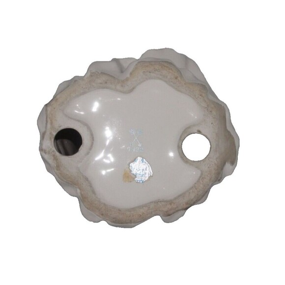 Vintage Arnart 7932 Beautiful Flower Girl In Blue Figurine - Picture 7 of 7